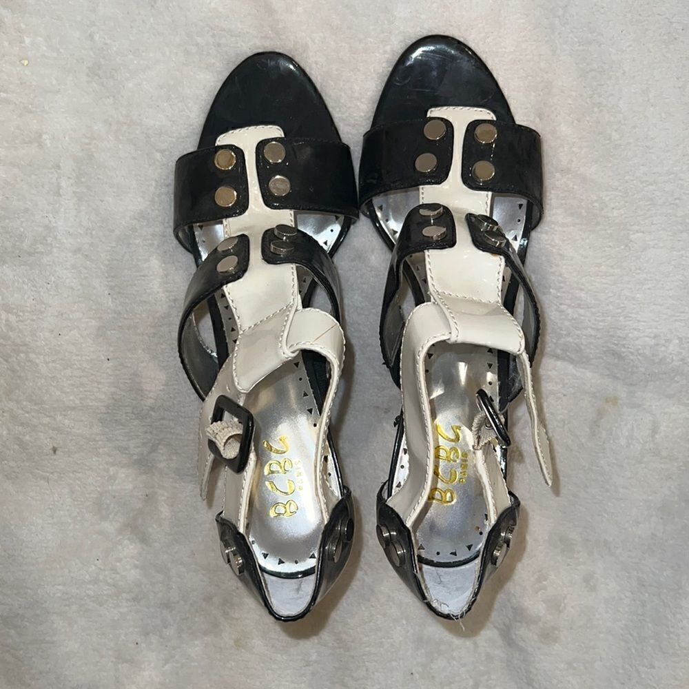 BCBG PARIS HEELS SIZE 8.5 WOMENS